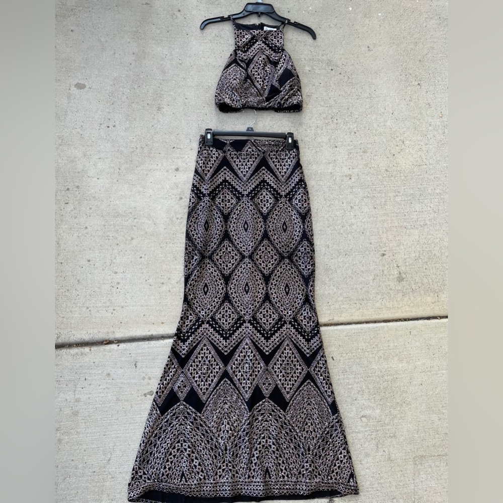 Formal 2 piece gold and Black dress